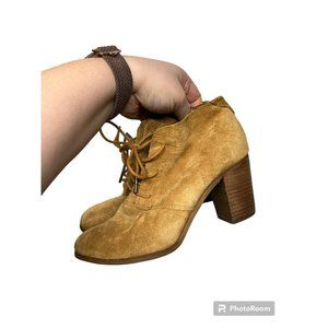 TOMS Lunata Suede Lace-Up Heeled Bootie Tan Boots Size 8